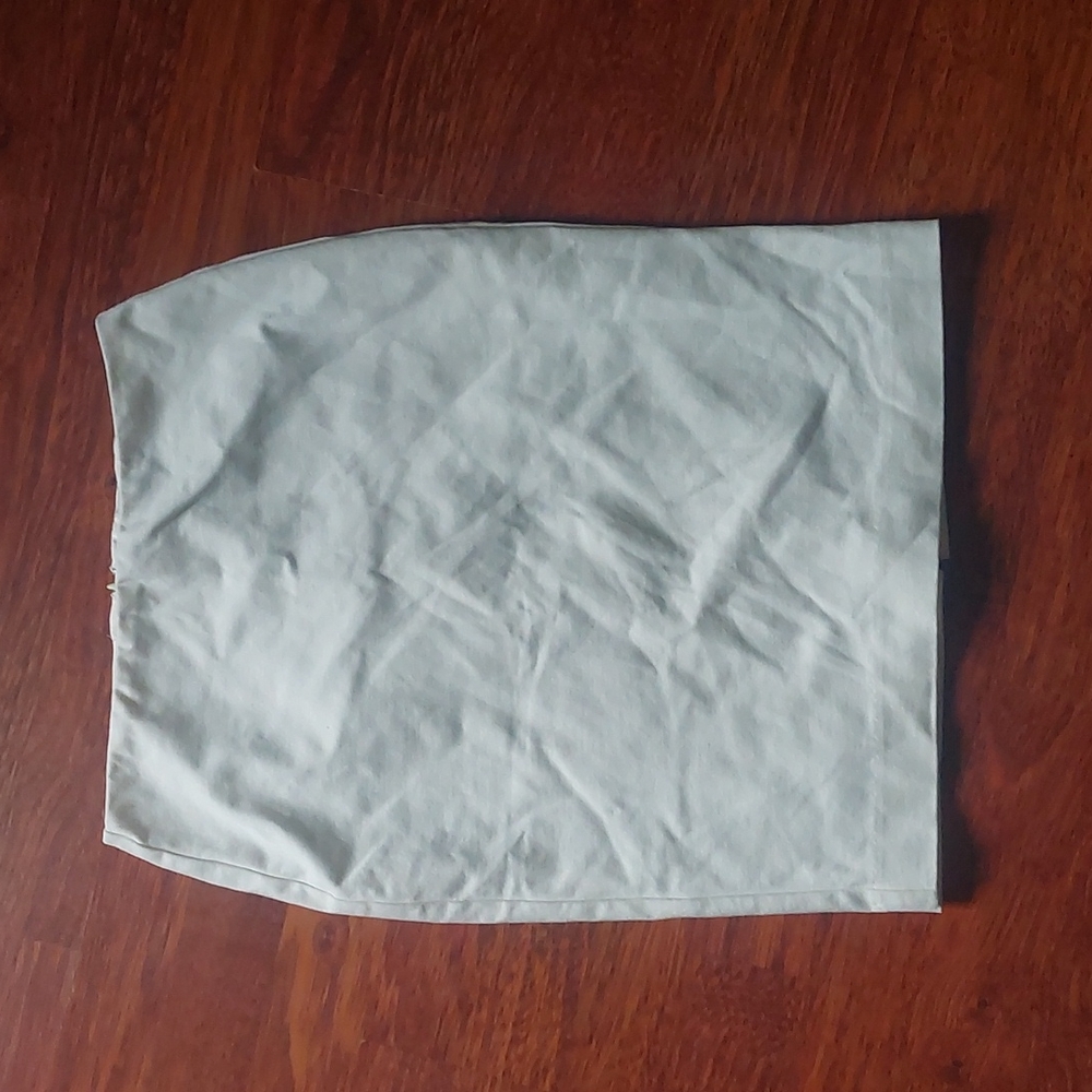 Le‎ chateau skirt